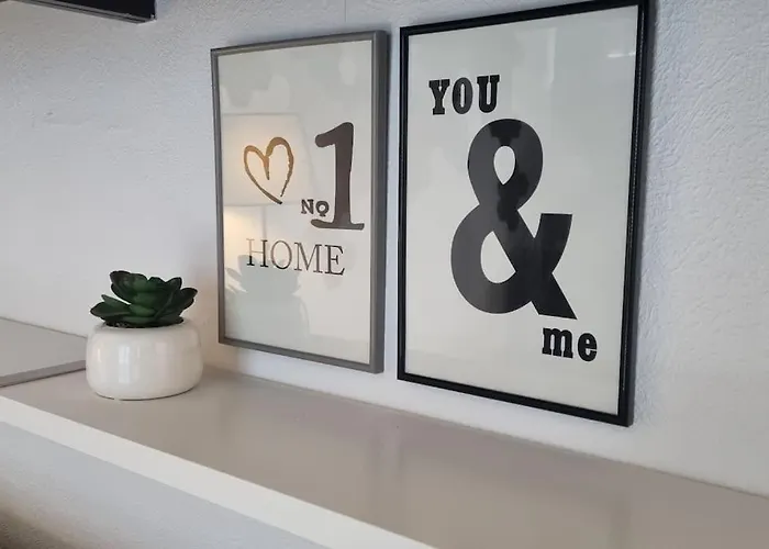 Comfort-plus Ll Apartman Varsó